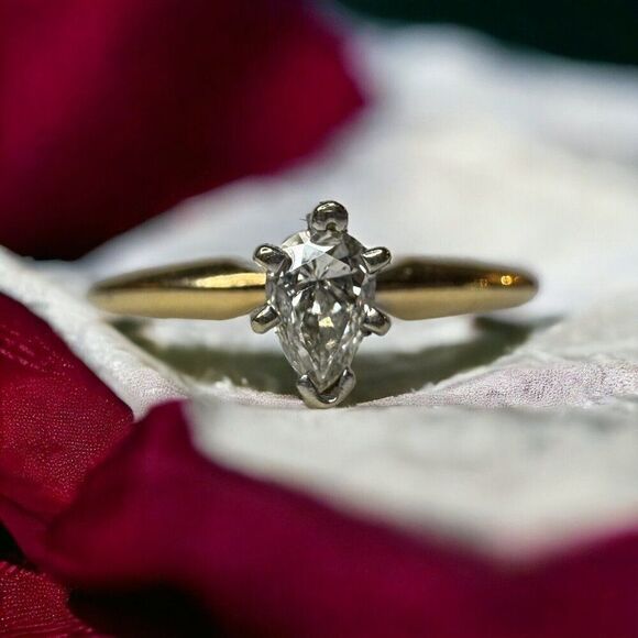 14k Gold 1/4 Carat Pear Diamond Ring Sz 6.5 Engagement Ring Wedding Ring 1.7g - Picture 2 of 16